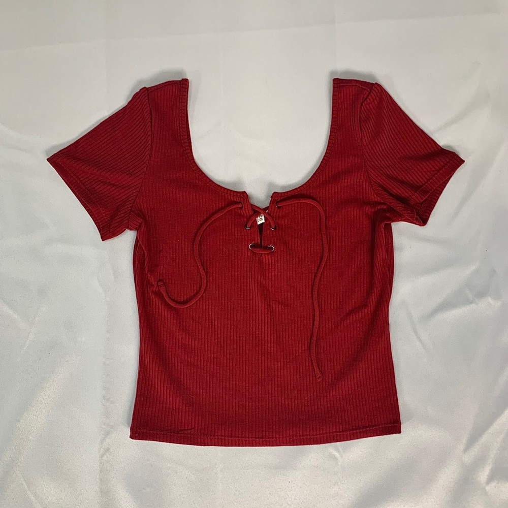 Garage maroon scoop crop top